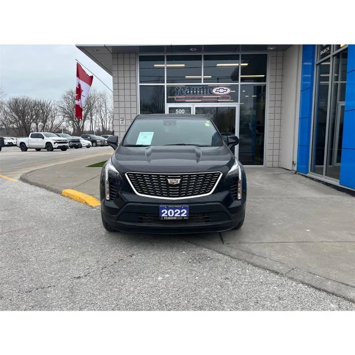 2022 Cadillac XT4 - Image 2 of 19