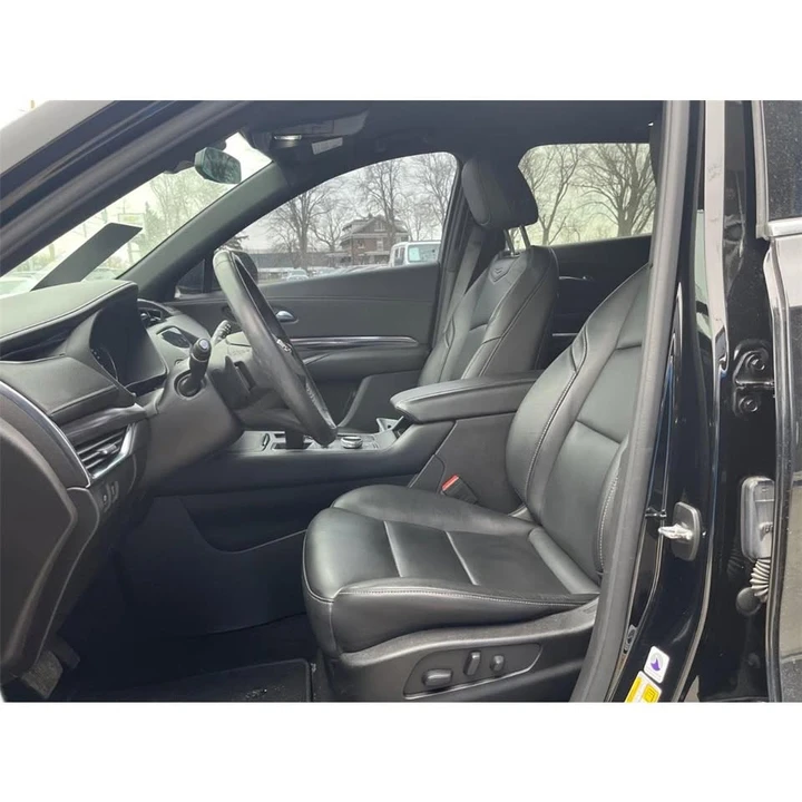2022 Cadillac XT4 - Image 17 of 19