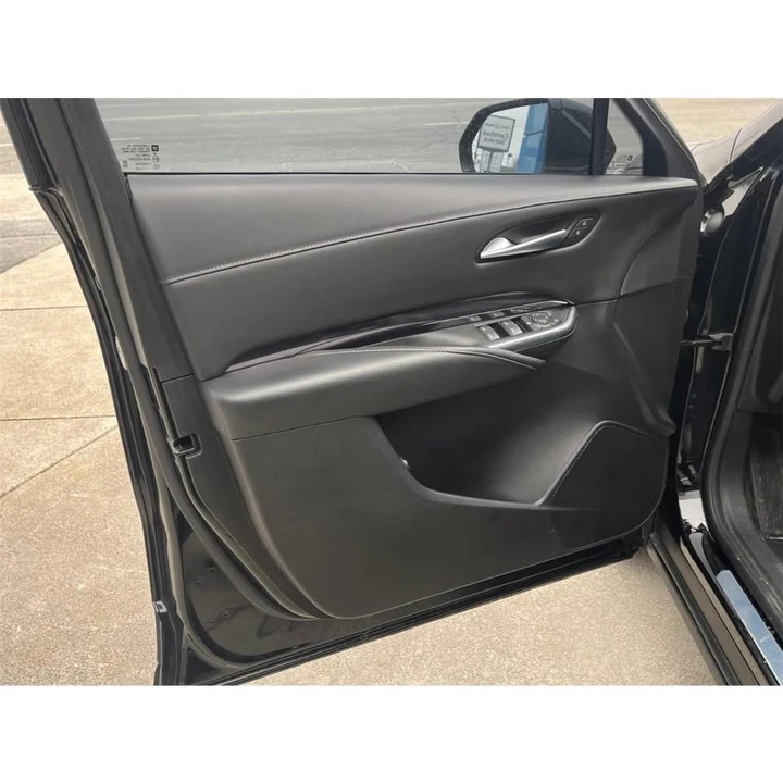 2022 Cadillac XT4 - Image 16 of 19