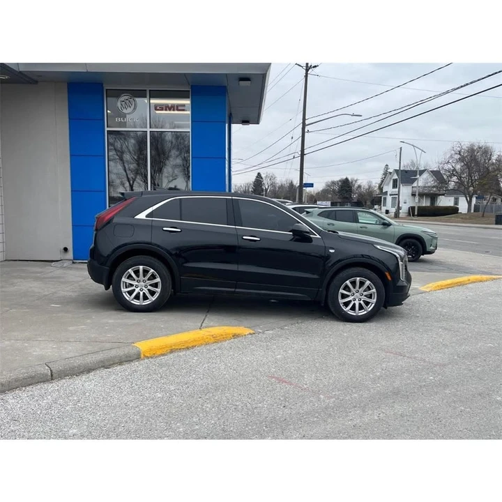 2022 Cadillac XT4 - Image 4 of 19