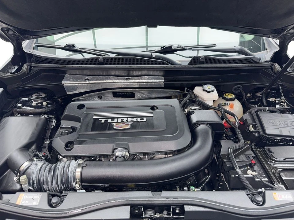 2022 Cadillac XT4 - Image 18 of 21