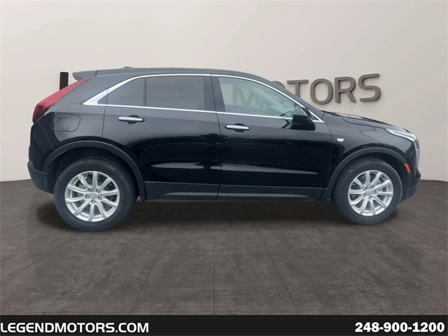 2022 Cadillac XT4 - Image 4 of 21