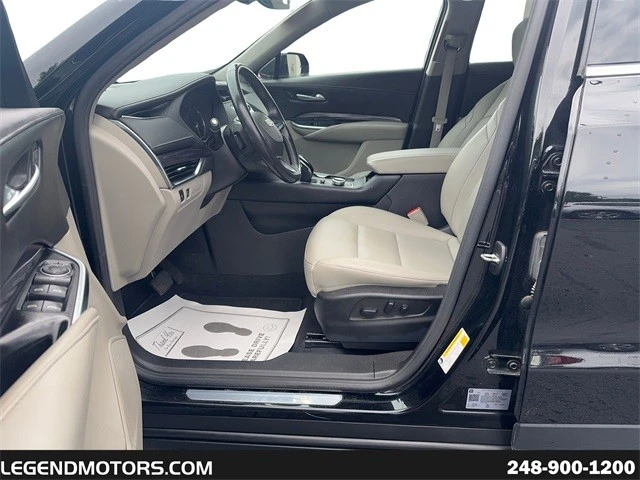 2022 Cadillac XT4 - Image 18 of 21