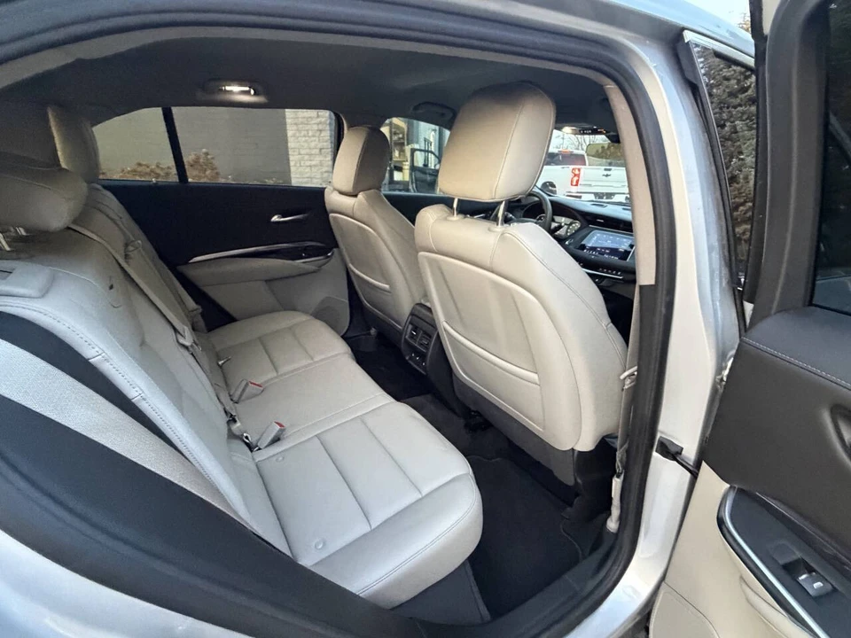 2022 Cadillac XT4 - Image 11 of 19
