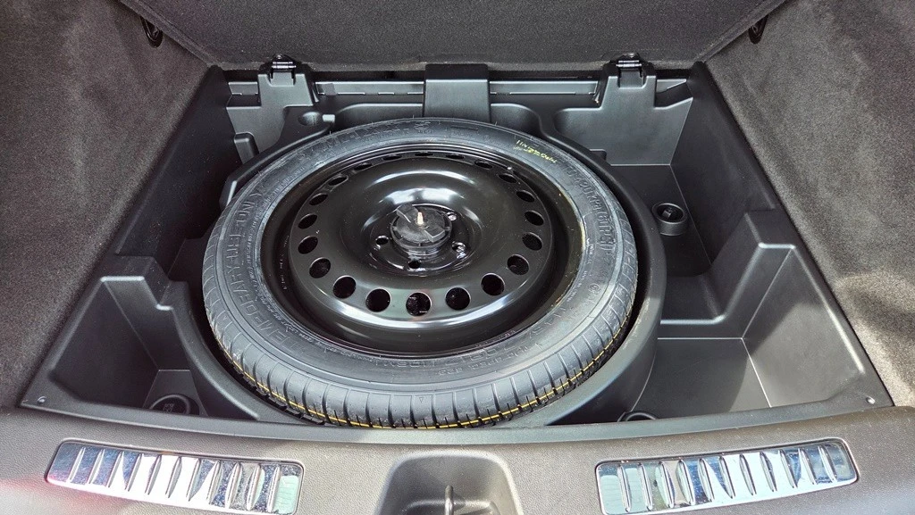 2022 Cadillac XT4 - Image 20 of 31