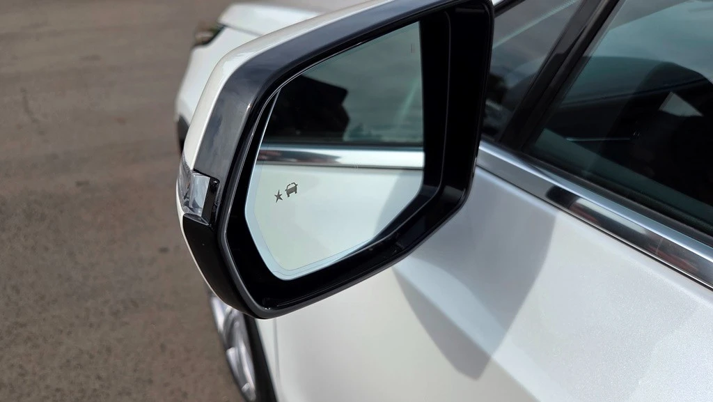 2022 Cadillac XT4 - Image 24 of 31