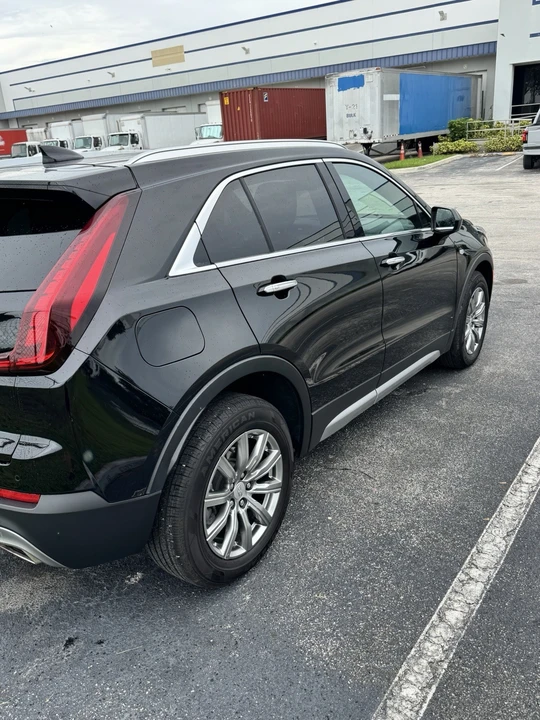 2022 Cadillac XT4 - Image 4 of 14