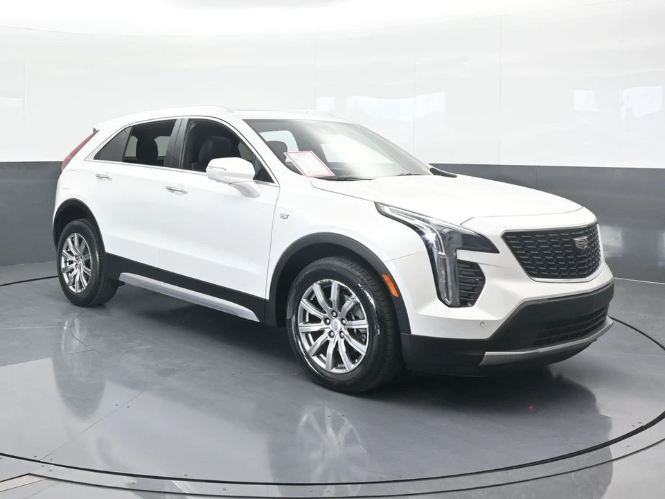 2022 Cadillac XT4 - Image 8 of 12