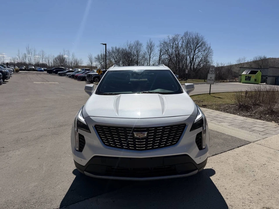 2022 Cadillac XT4 - Image 3 of 21
