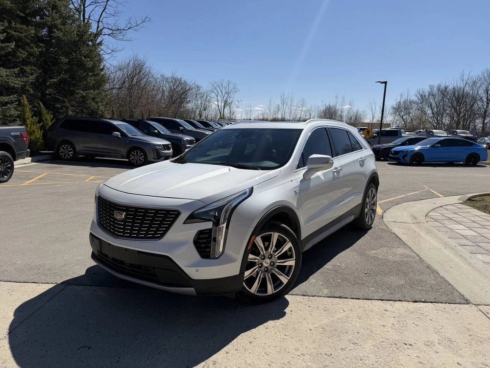 2022 Cadillac XT4 - Image 2 of 21