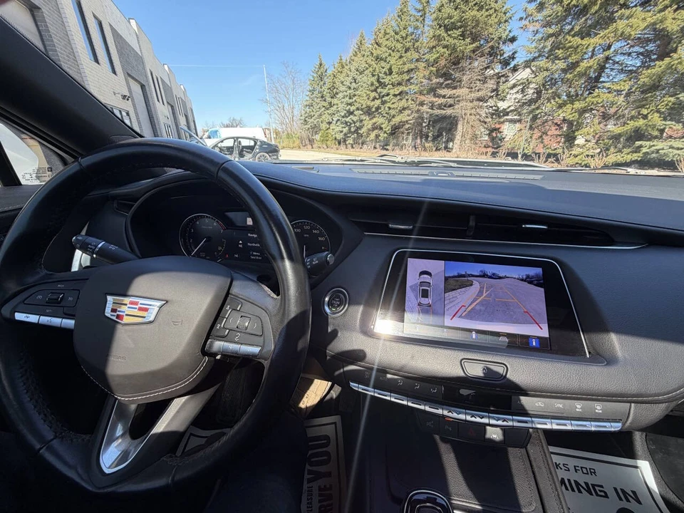 2022 Cadillac XT4 - Image 16 of 21
