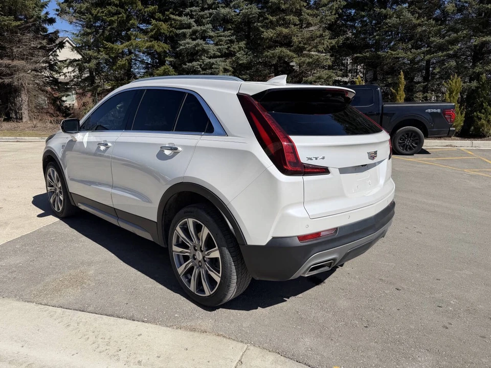 2022 Cadillac XT4 - Image 10 of 21