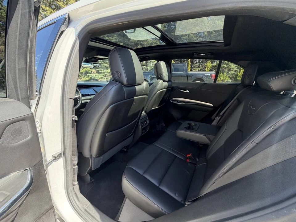 2022 Cadillac XT4 - Image 12 of 21