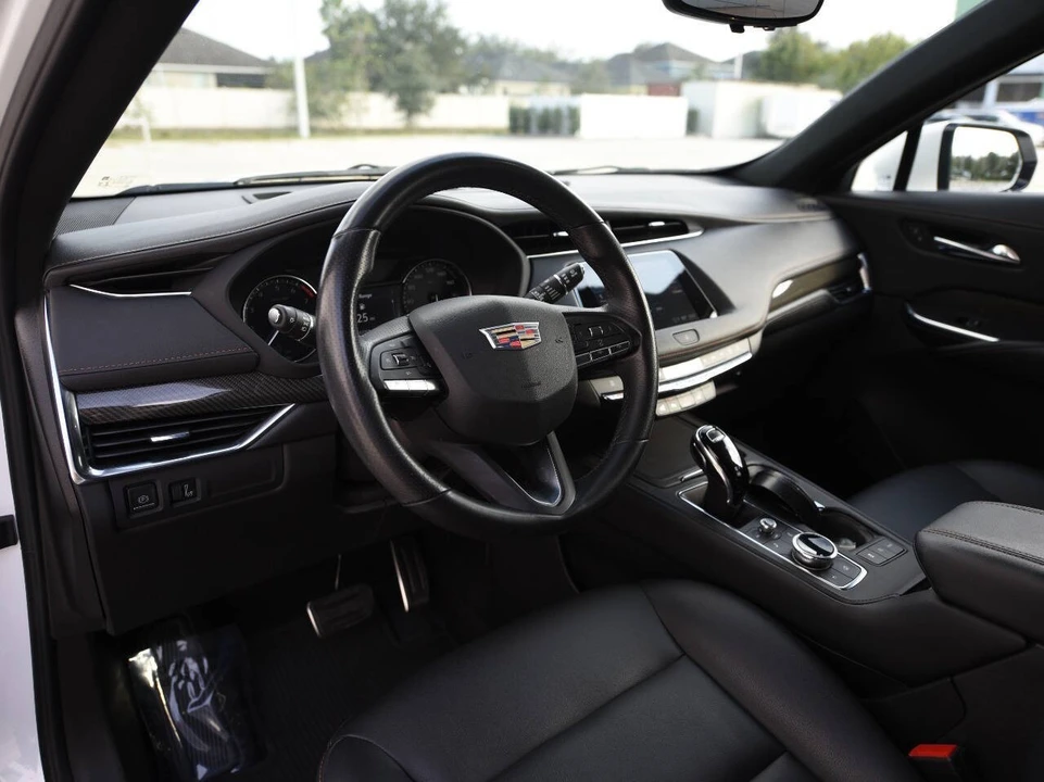 2022 Cadillac XT4 - Image 12 of 12