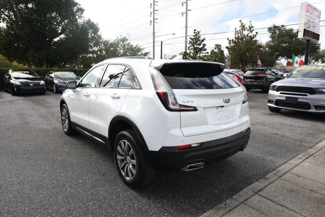 2022 Cadillac XT4 - Image 5 of 17
