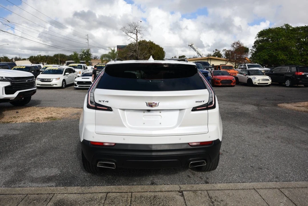 2022 Cadillac XT4 - Image 4 of 17