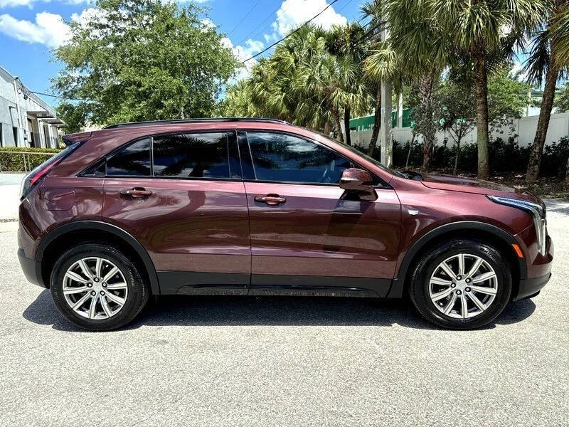 2022 Cadillac XT4 - Image 7 of 31