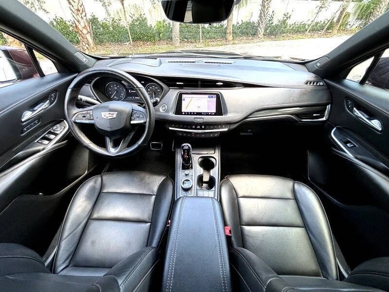 2022 Cadillac XT4 - Image 20 of 31
