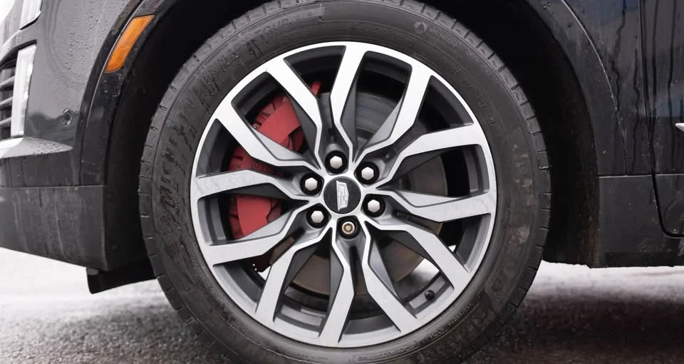 2022 Cadillac XT5 - Image 4 of 9