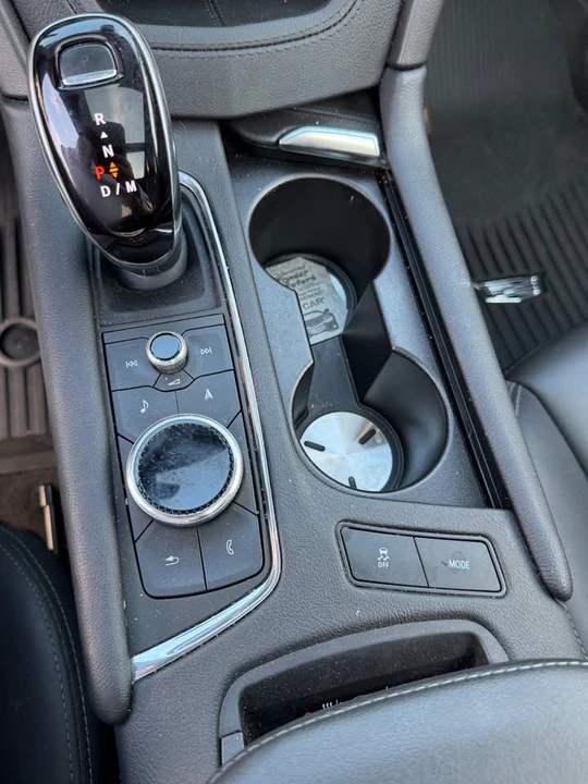 2022 Cadillac XT5 - Image 11 of 16
