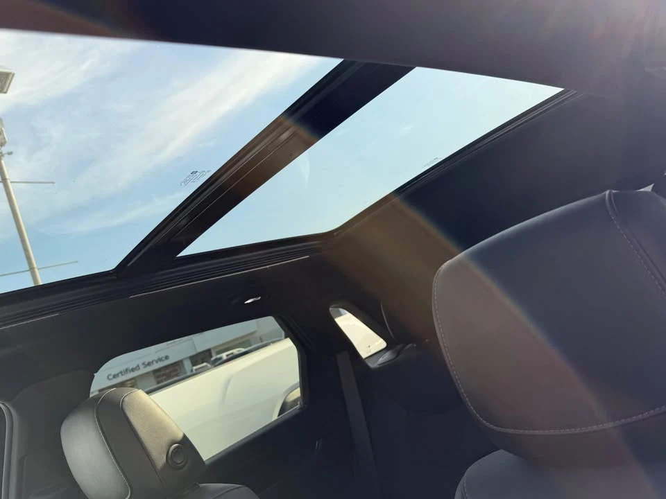 2022 Cadillac XT5 - Image 14 of 16