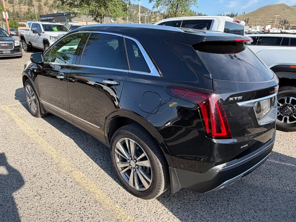 2022 Cadillac XT5 - Image 7 of 16