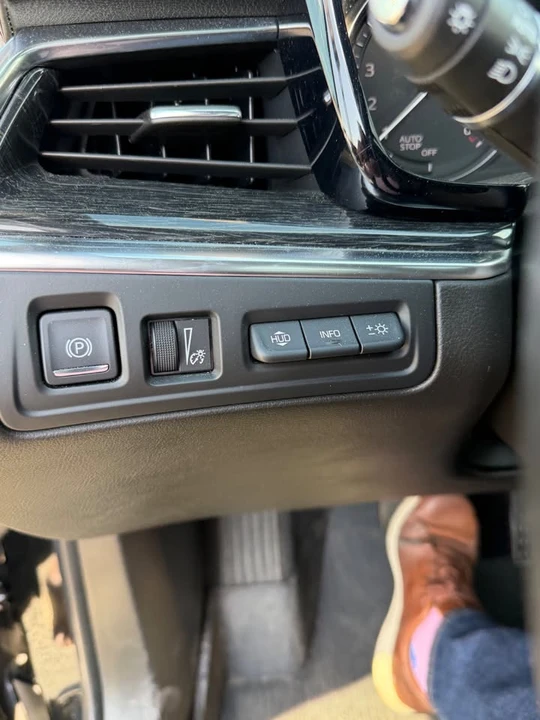 2022 Cadillac XT5 - Image 12 of 16