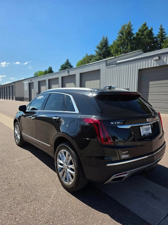 2022 Cadillac XT5 - Image 11 of 13