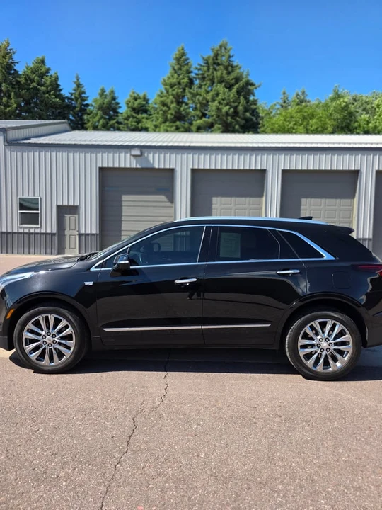 2022 Cadillac XT5 - Image 10 of 13
