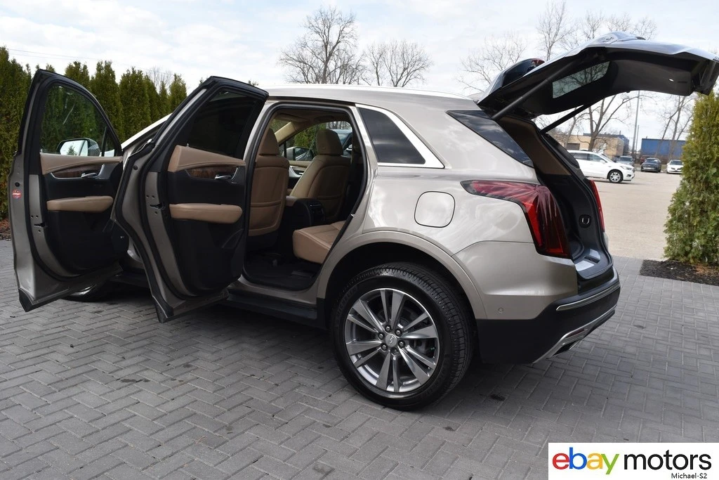 2022 Cadillac XT5 - Image 19 of 21