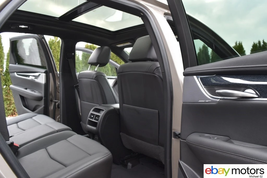 2022 Cadillac XT5 - Image 18 of 21