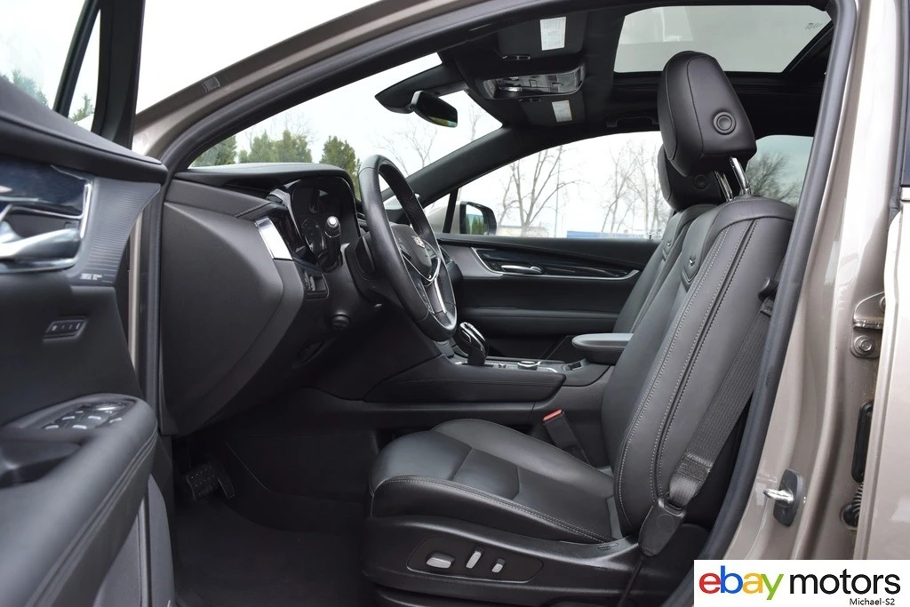 2022 Cadillac XT5 - Image 10 of 21