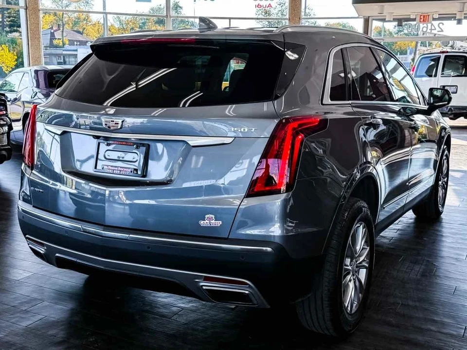2022 Cadillac XT5 - Image 15 of 21