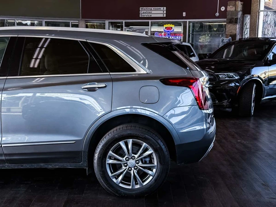 2022 Cadillac XT5 - Image 11 of 21