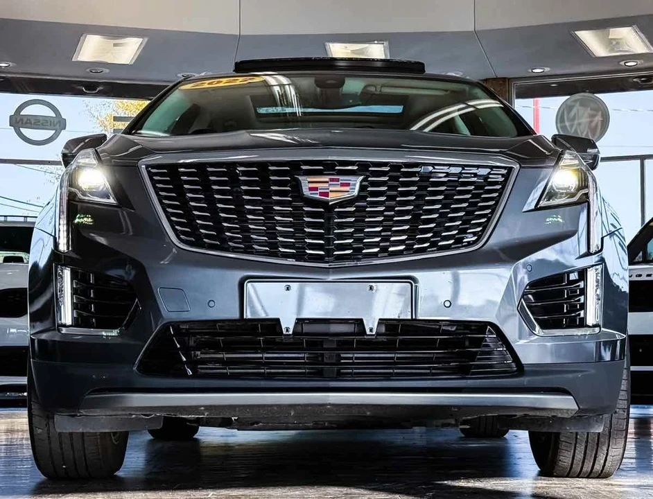 2022 Cadillac XT5 - Image 4 of 21