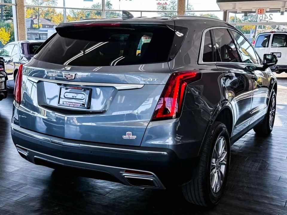 2022 Cadillac XT5 - Image 15 of 21