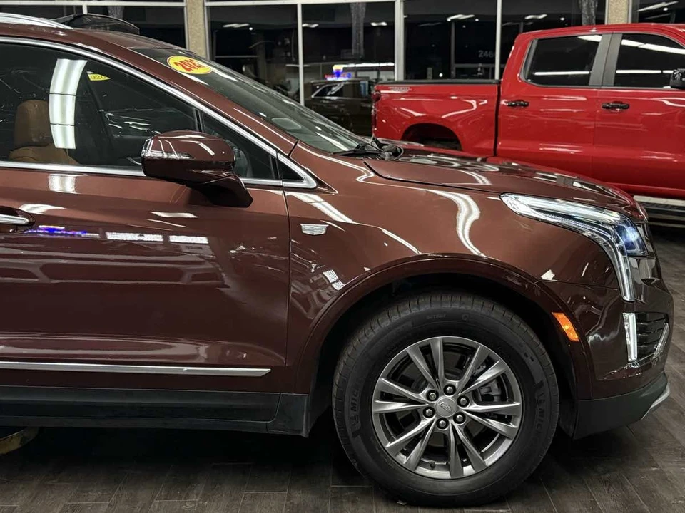 2022 Cadillac XT5 - Image 16 of 21
