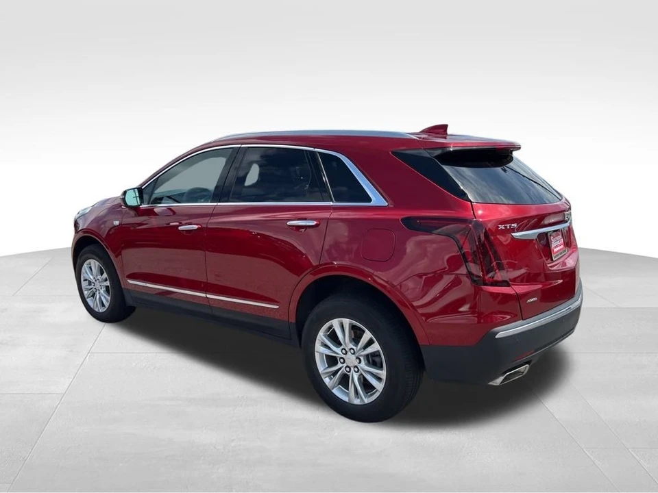 2022 Cadillac XT5 - Image 3 of 12