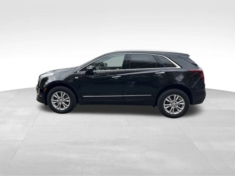 2022 Cadillac XT5 - Image 2 of 12