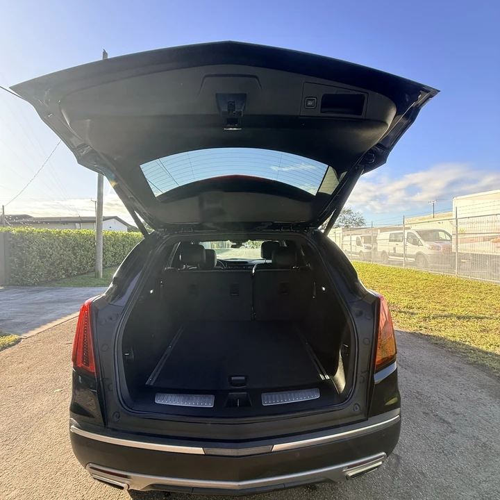 2022 Cadillac XT5 - Image 8 of 21