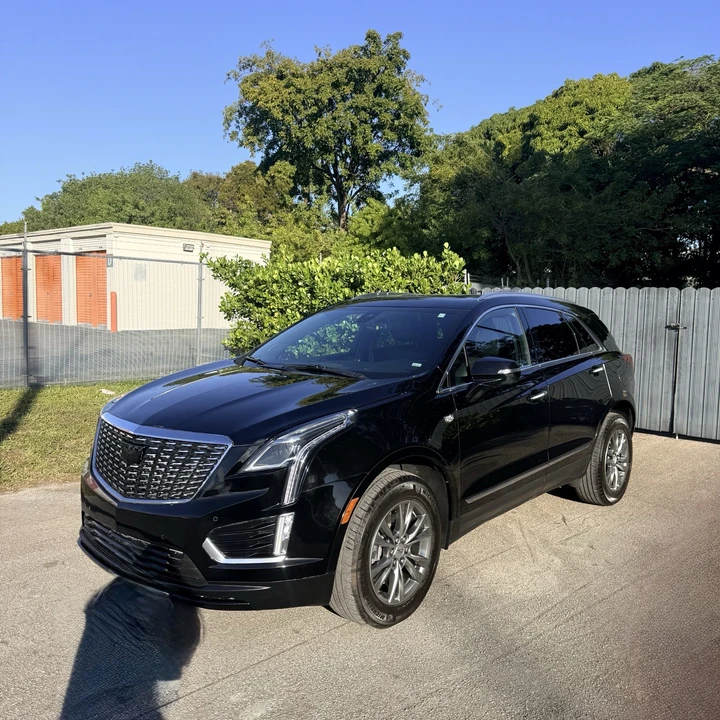 2022 Cadillac XT5 - Image 3 of 21