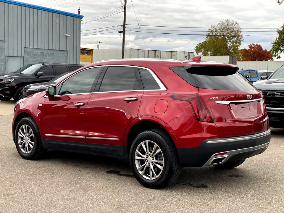 2022 Cadillac XT5 - Image 3 of 21