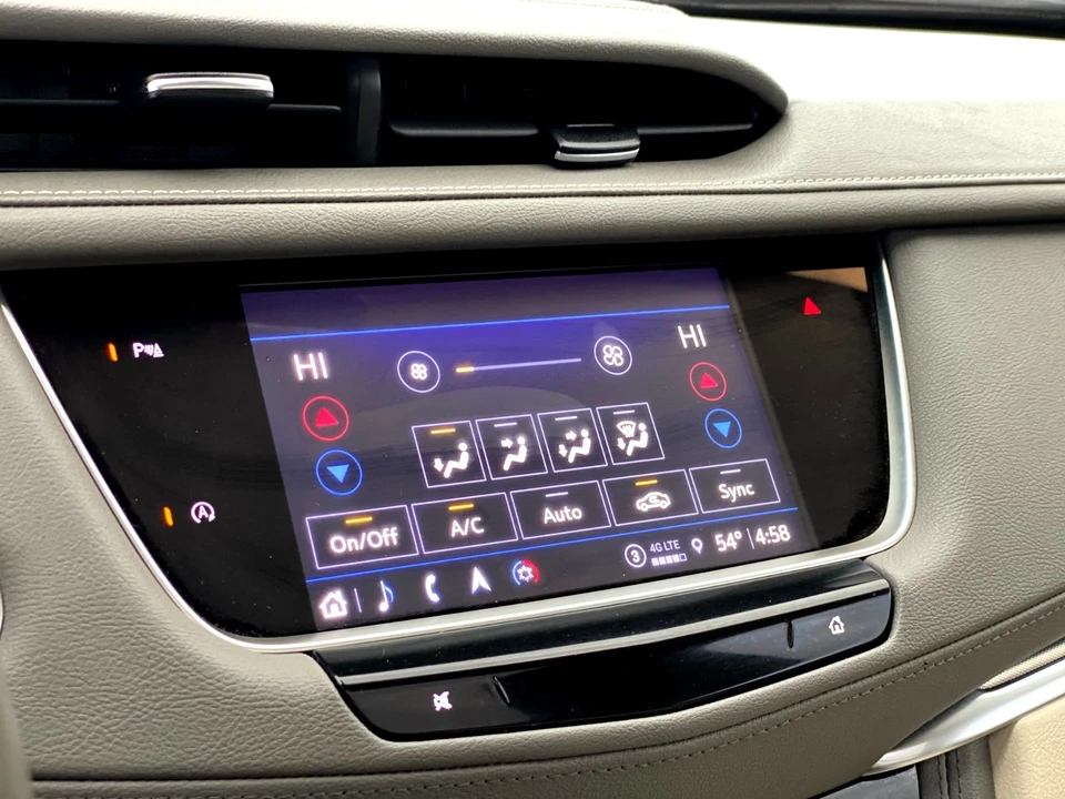2022 Cadillac XT5 - Image 12 of 21