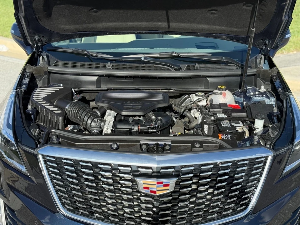2022 Cadillac XT5 - Image 9 of 20