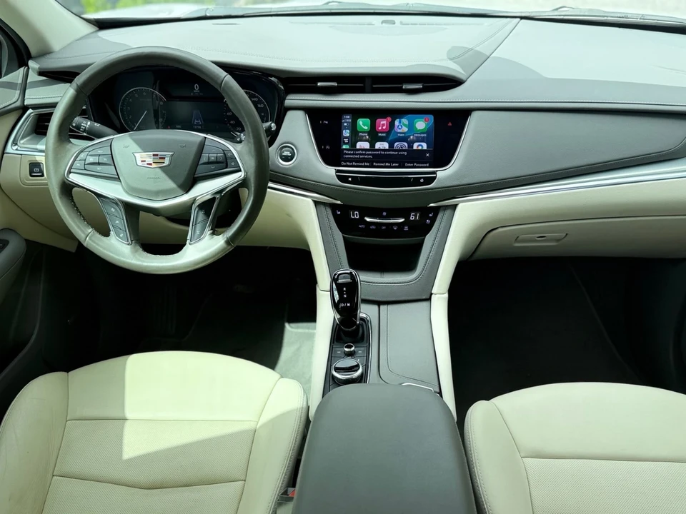 2022 Cadillac XT5 - Image 12 of 20