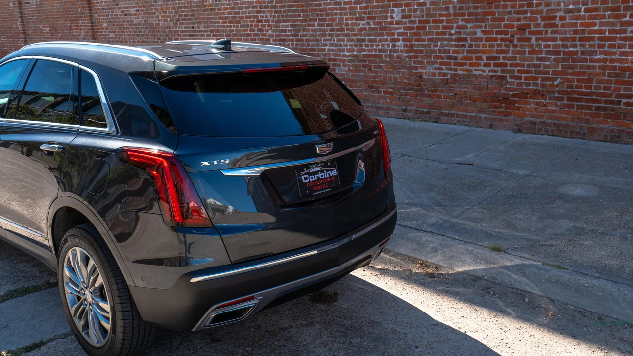 2022 Cadillac XT5 - Image 30 of 31