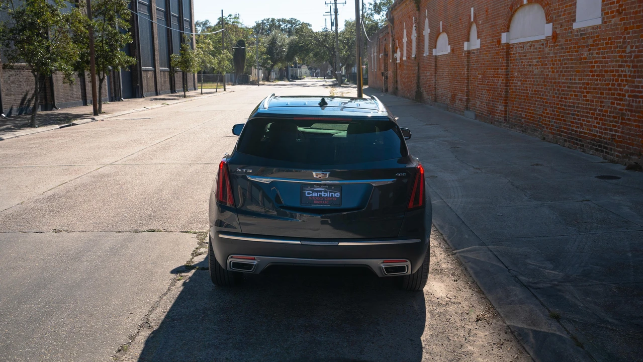 2022 Cadillac XT5 - Image 11 of 31