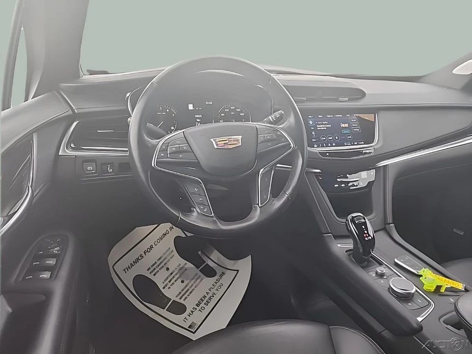 2022 Cadillac XT5 - Image 10 of 21
