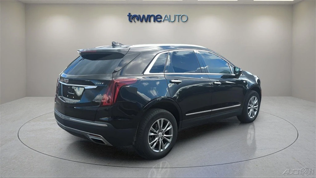 2022 Cadillac XT5 - Image 5 of 12