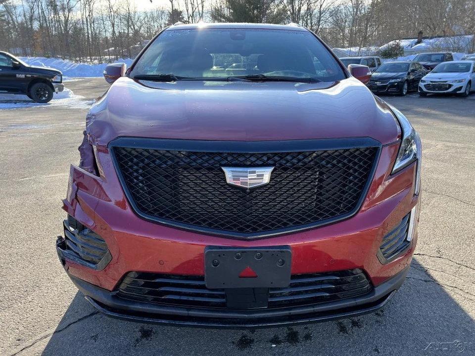 2022 Cadillac XT5 - Image 3 of 12